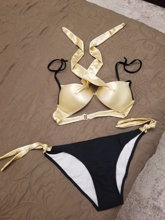 Жіночий купальник новий