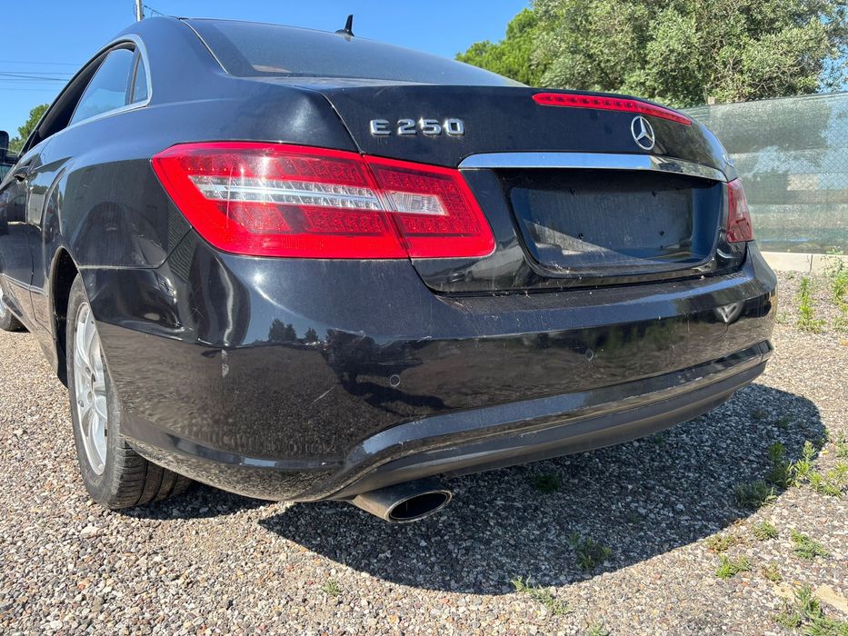 Traseira Mercedes W207