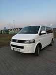 Volkswagen Caravelle Pierw.rej 03.2013, pełna historia, tylko 186 tys. km