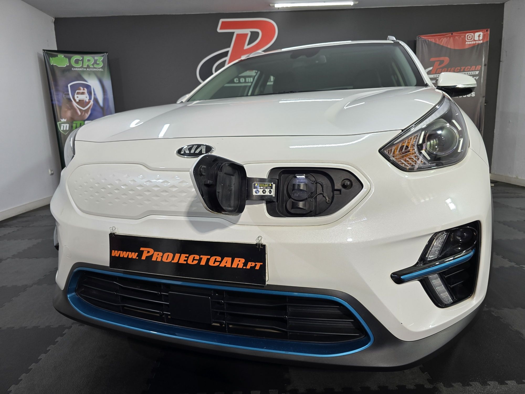 Kia Niro EV  64kwh