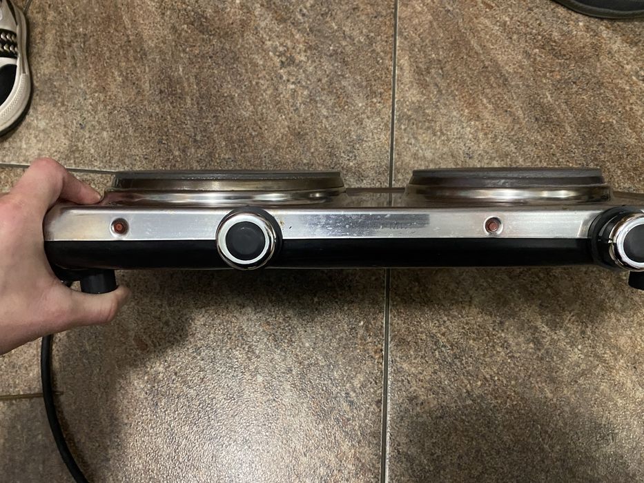 Продам эл. печку Термия нержавейка