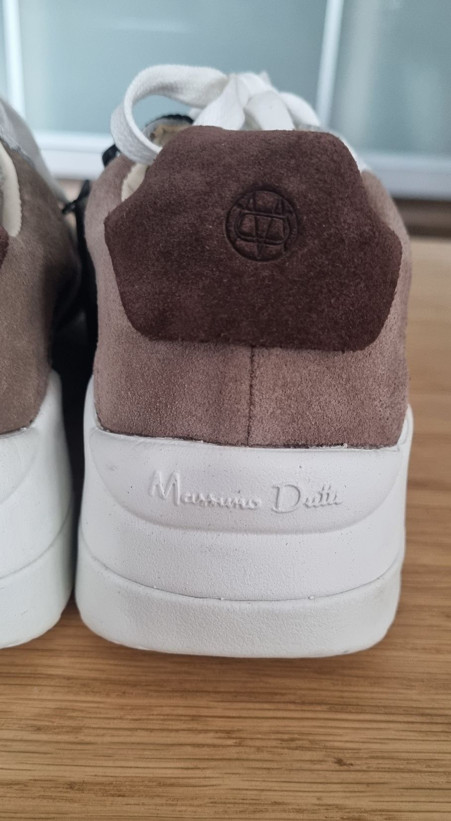 Massimo Dutti buty sportowe rozm. 35
NOWE