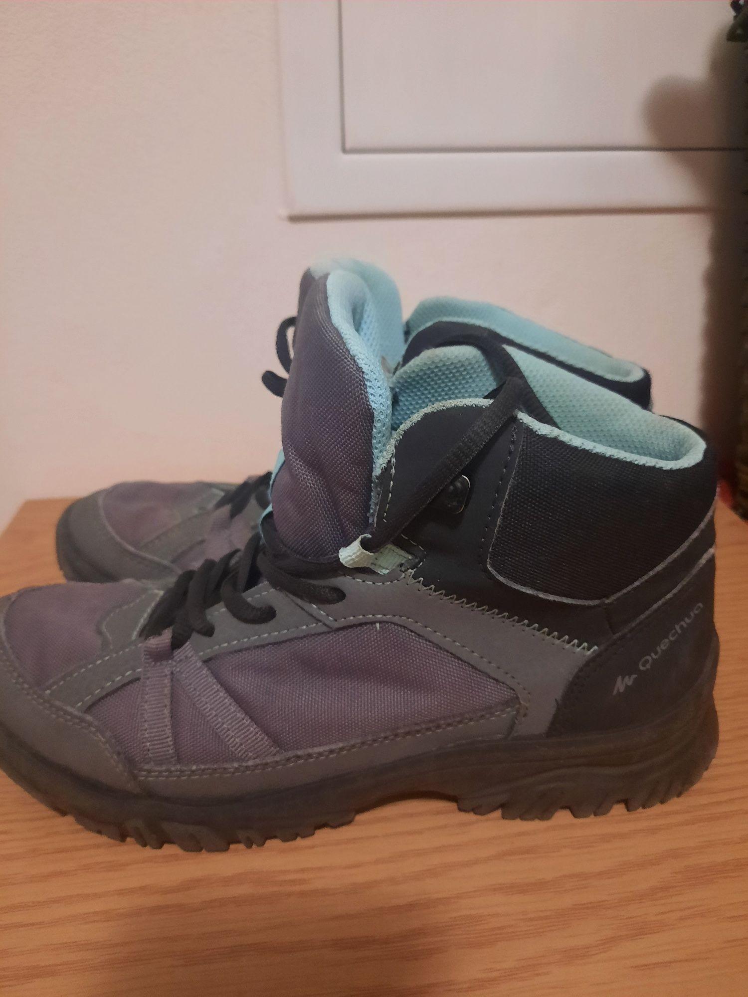 Buty trapery quechua rozmiarze 38