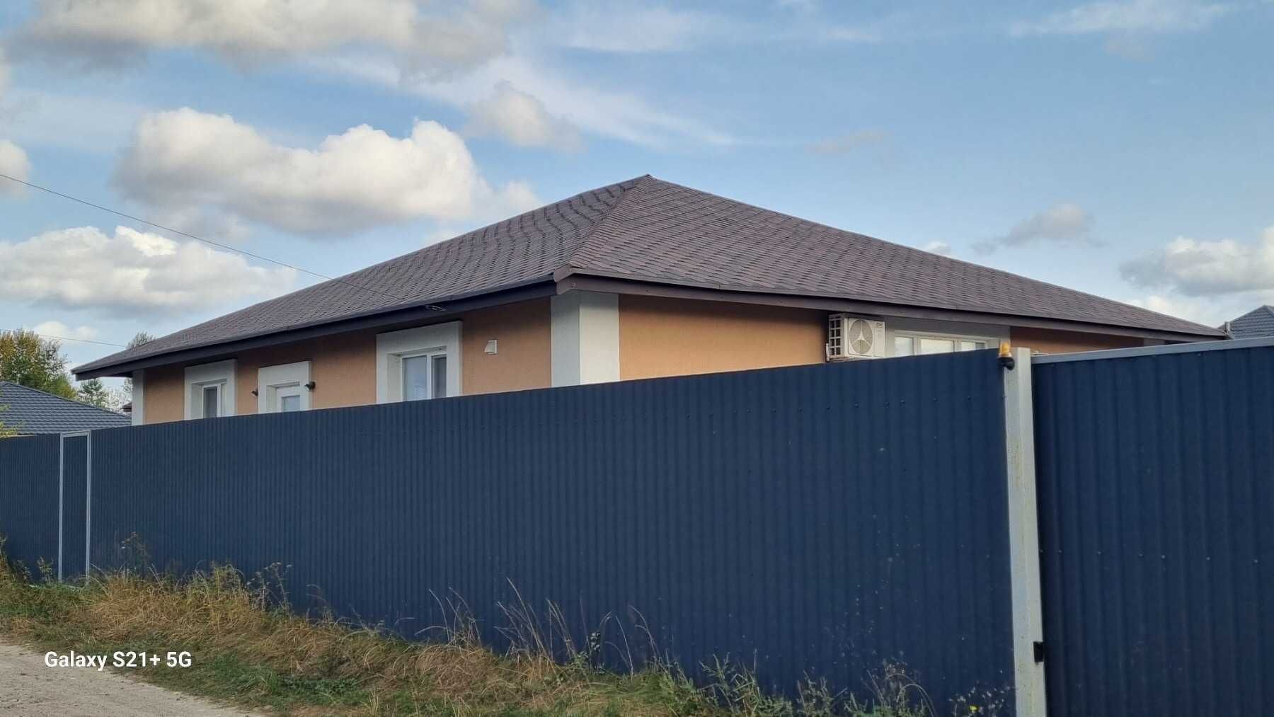 Долгосрочная аренда 1 єт. дома 130 кв.м. в с.Осещина,8 соток земли