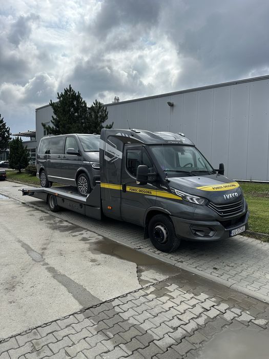 Transport samochodów, laweta, pomoc drogowa