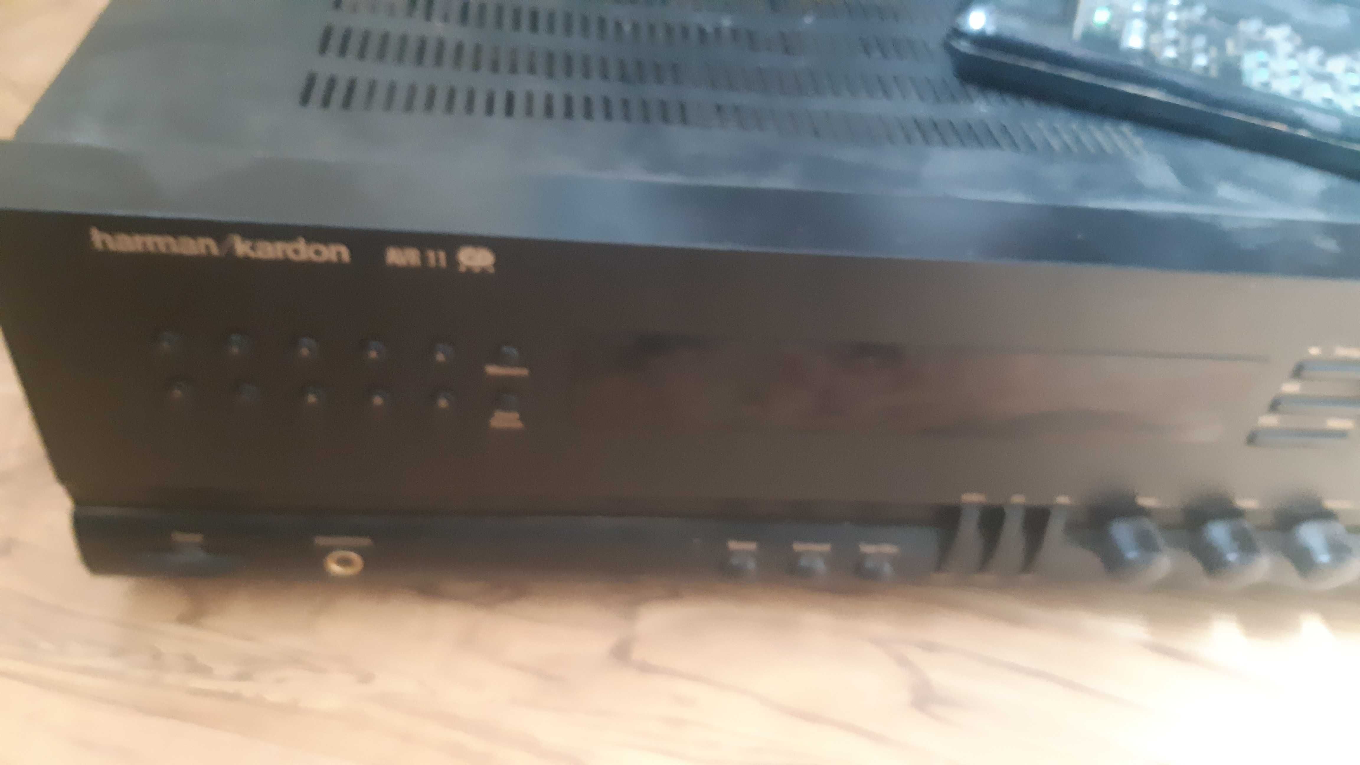 Amplituner Harman Kardon AVR11