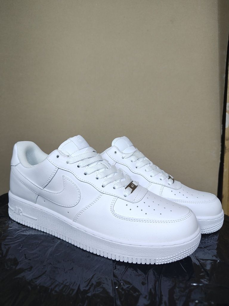 Nike Air Force 1 Białe Nowe | Rozmiar 44