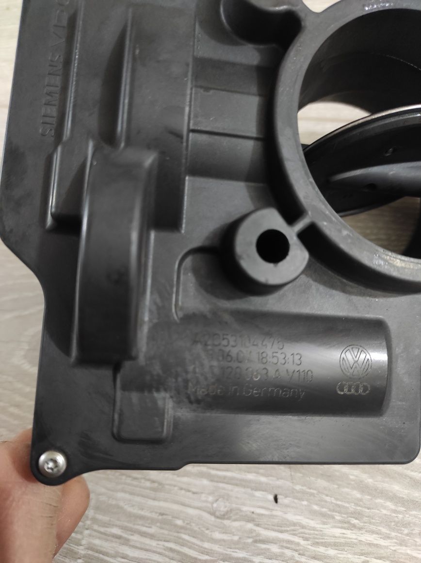 Регулирующая заслонка 1.4tsi 03c128063 a 03c145861 d A2c53104475