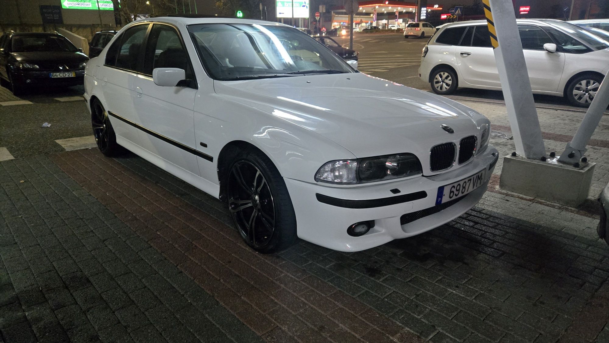 BMW 528I automática