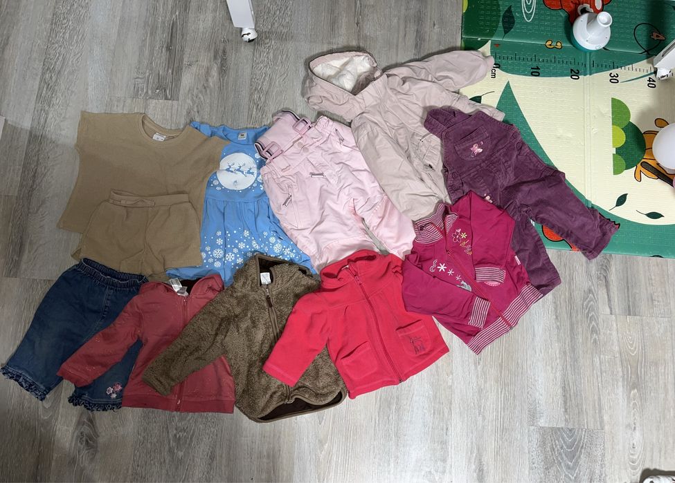 Набір дитячого одягу