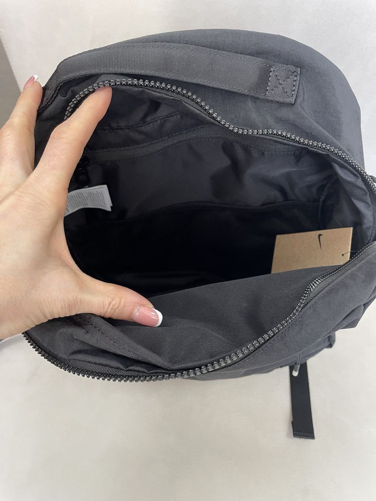 Рюкзак Nike AURA HF7007-010. Оригінал!
