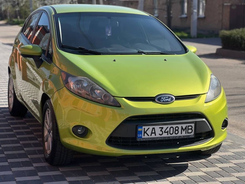 Продам Ford Fista