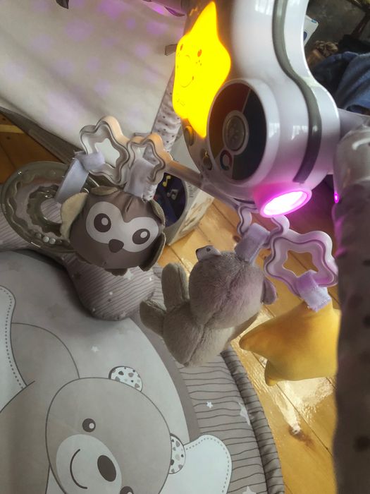 Розвиваючий килимок "Enjoy Colours" Chicco . Новий .