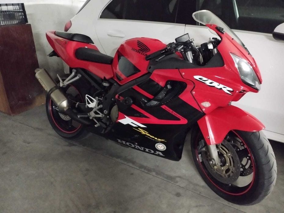 Honda cbr 600f sport
