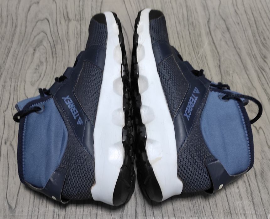 37 Adidas Terrex оригінальні трекінгові кросовки