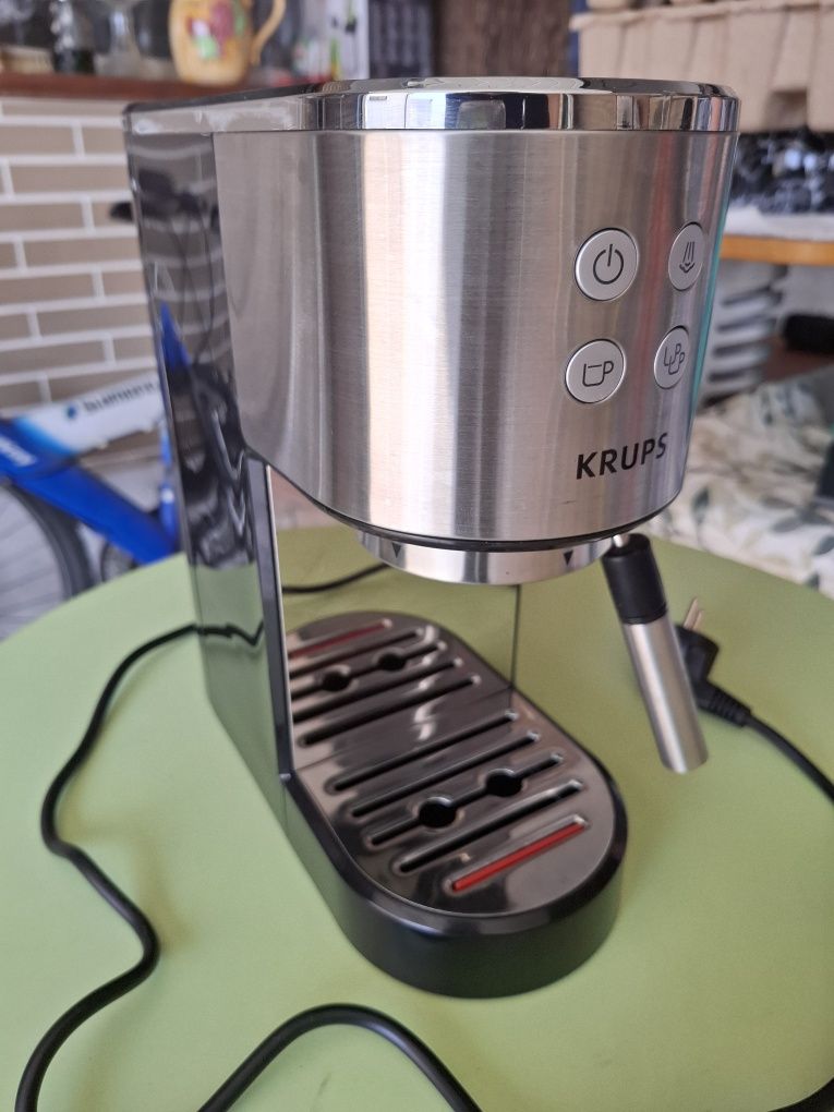 Máquina de Café em Pó KRUPS