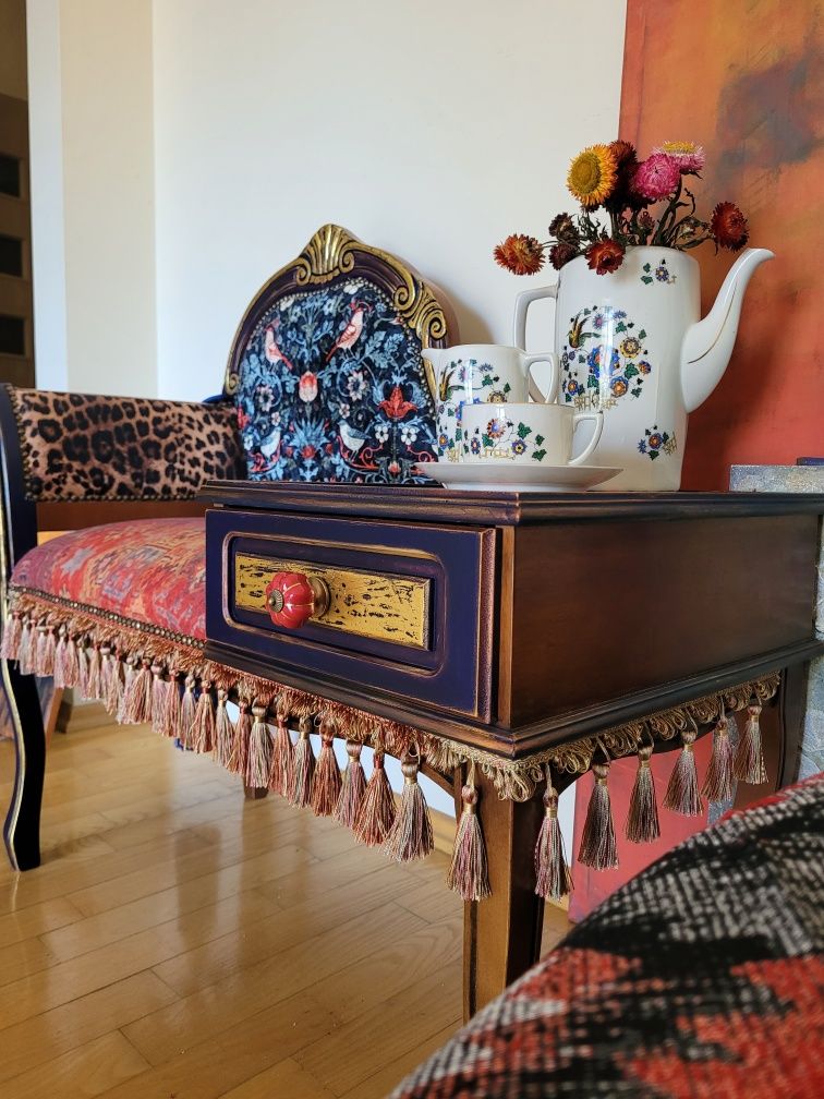 Antyczna sofka-Kanapa w stylu Ludwik
