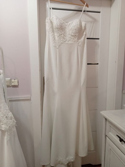 Suknie ślubne  42-46 rozmiar