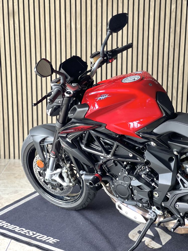 MV Agusta Brutale