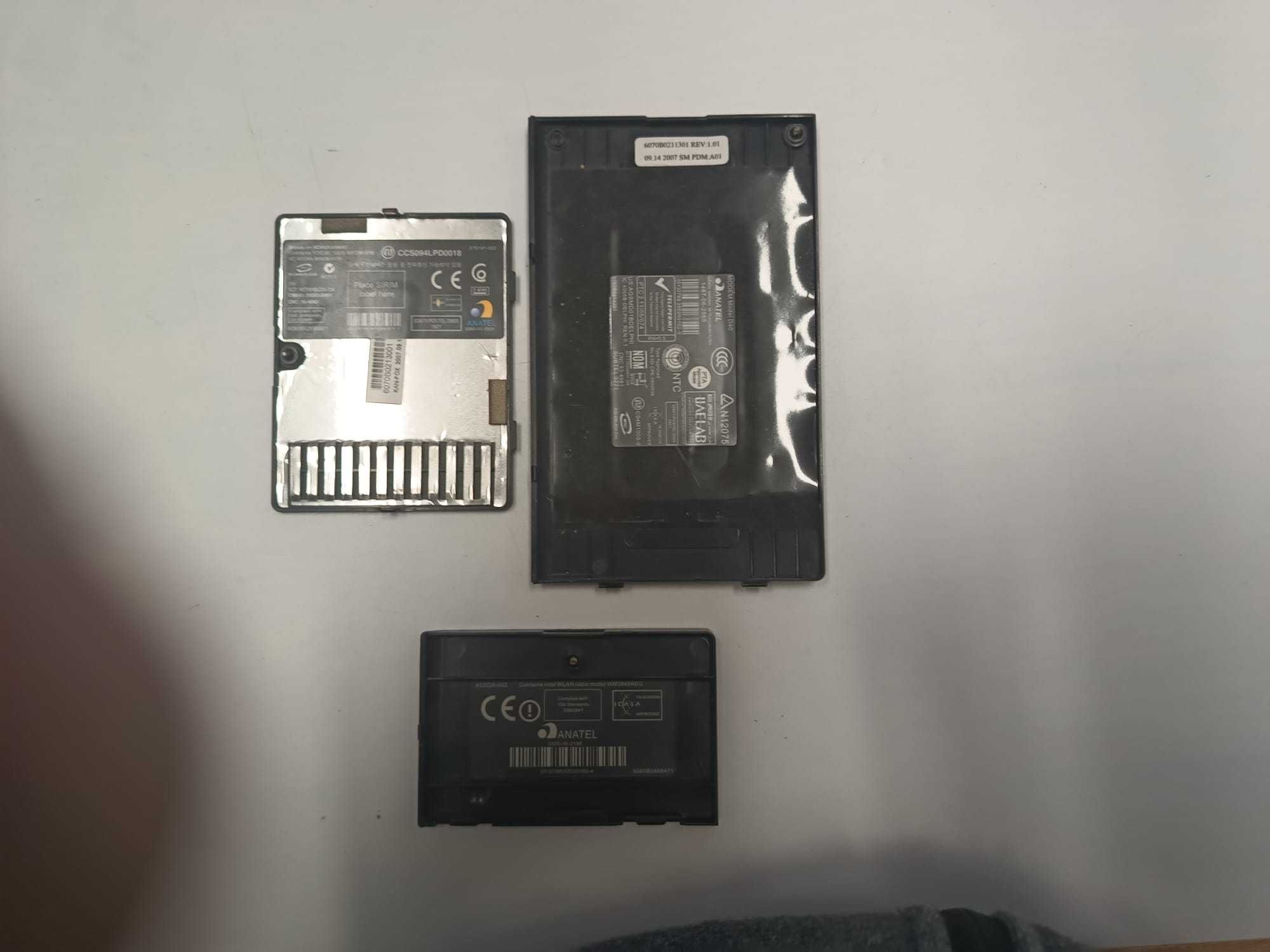 Klapki dolnej obudowy laptopa HP Compaq 6720S.