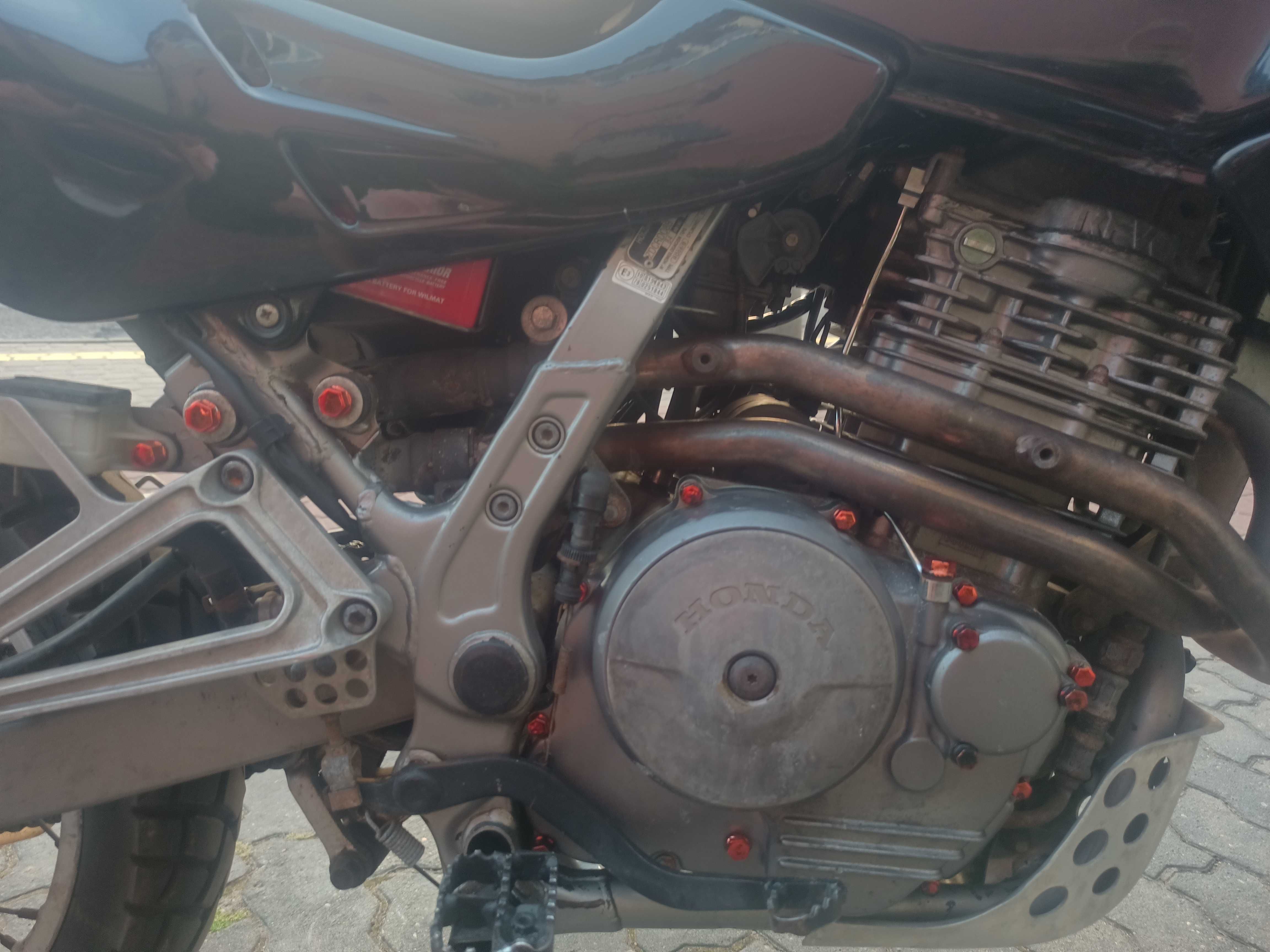 Honda dominator 650 nx