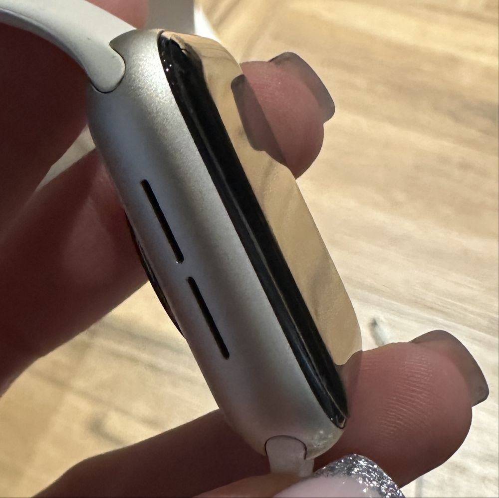 Apple Watch SE2 Нові