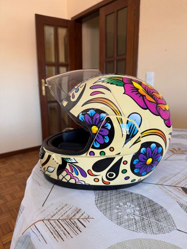 Capacete NZI feminino