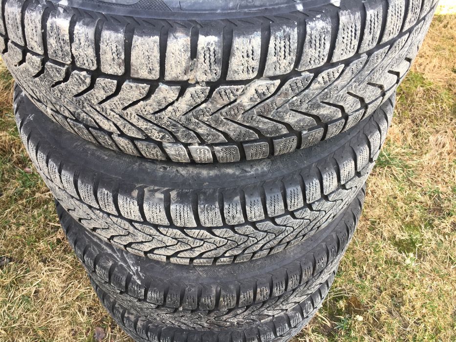 Koła Volvo felgi stalowe opony zimowe 185/65r15