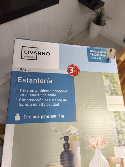 Estante bambu nova