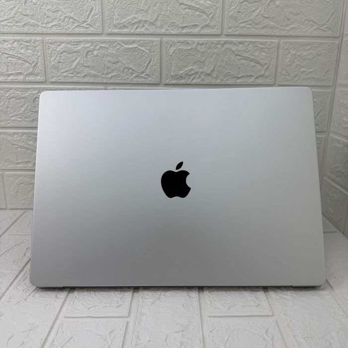 №2667	MK1E3	MacBook Pro 16 	Silver	M1 pro	16/512
