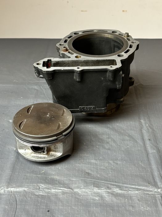 Cylinder+tłok KAWASAKI KLR650