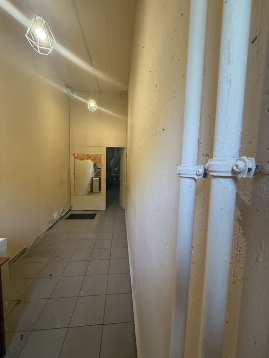 Комерційне приміщення 15,5 м², фасад, Київ, Голосіївський