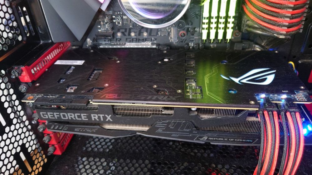 RTX 2080 Ti Asus ROG Strix OC 11GB