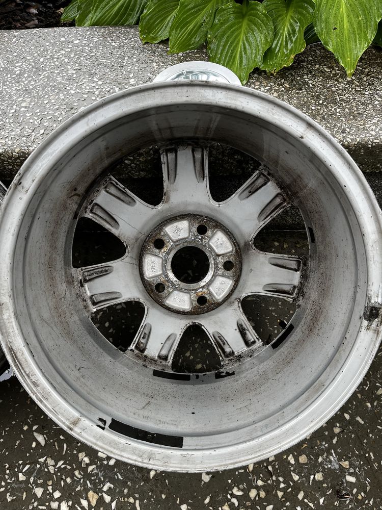 Felgi 16” orginalne audi