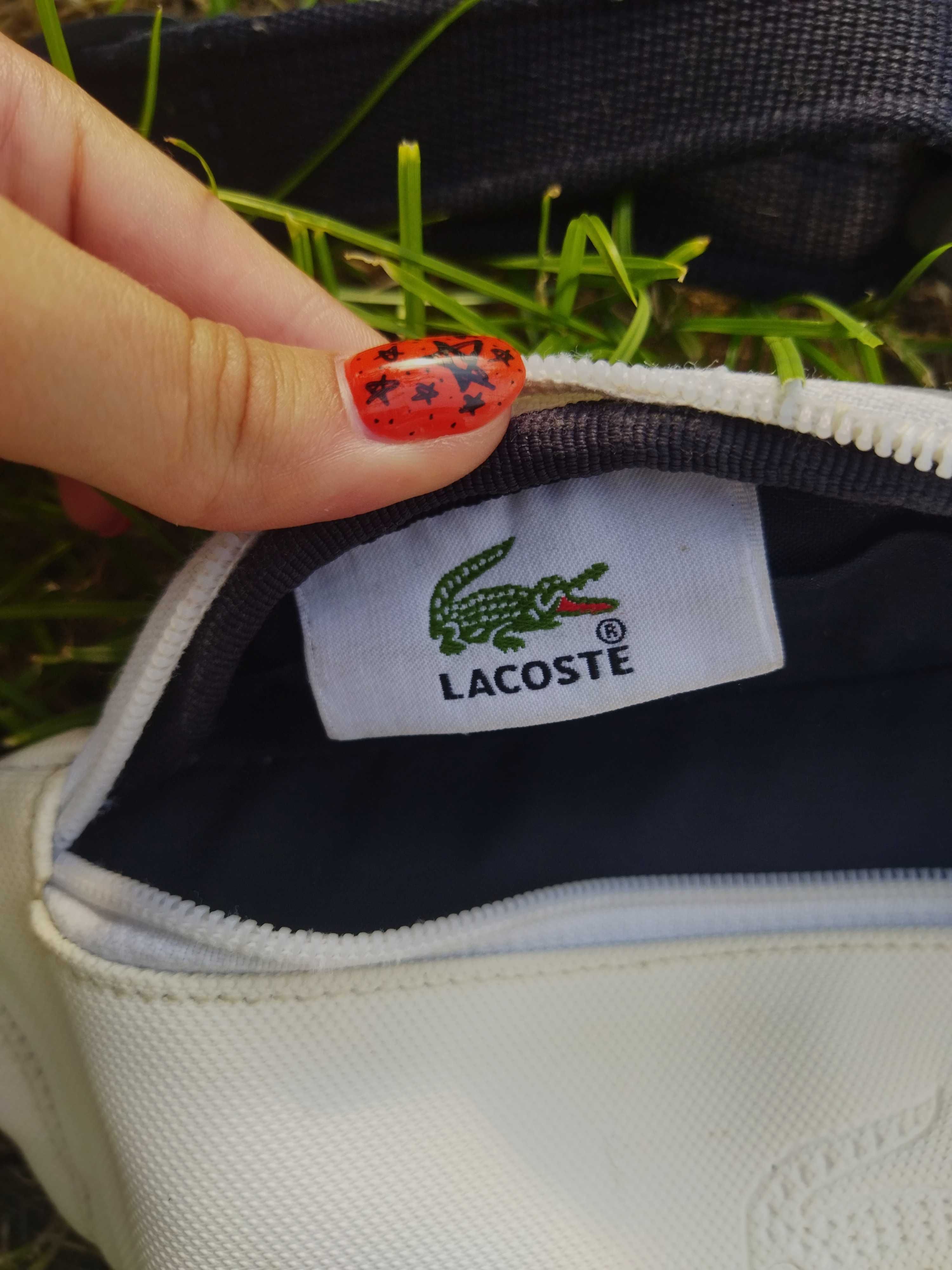 шкіряна бананка Lacoste