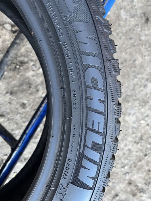 205/50/17 R17 Michelin Alpin5 зима 4 шт