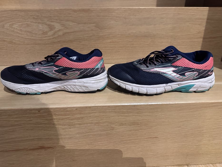 Buty sportowe/do biegania Joma Victory 4