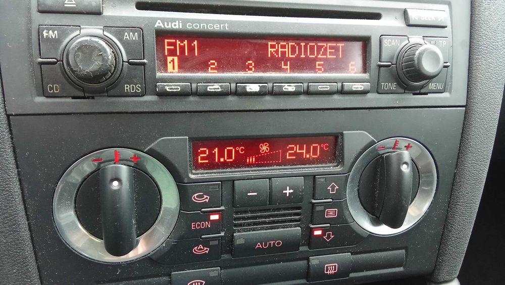 Audi  a3       1.6 benz   zarejestrowany