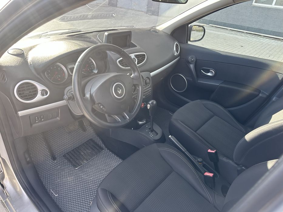 Рено Кліо Renault Clio 2010