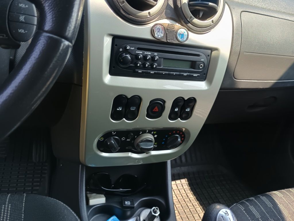 Dacia Sandero 1.4 benzyna+gaz klima, hak