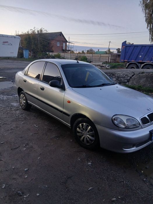 Продам Ланос..економне Авто