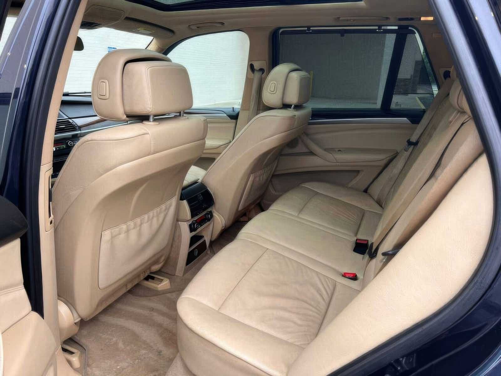 2010 BMW X5 xDrive30i