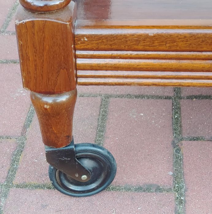 Barek na kółkach barek dębowy
