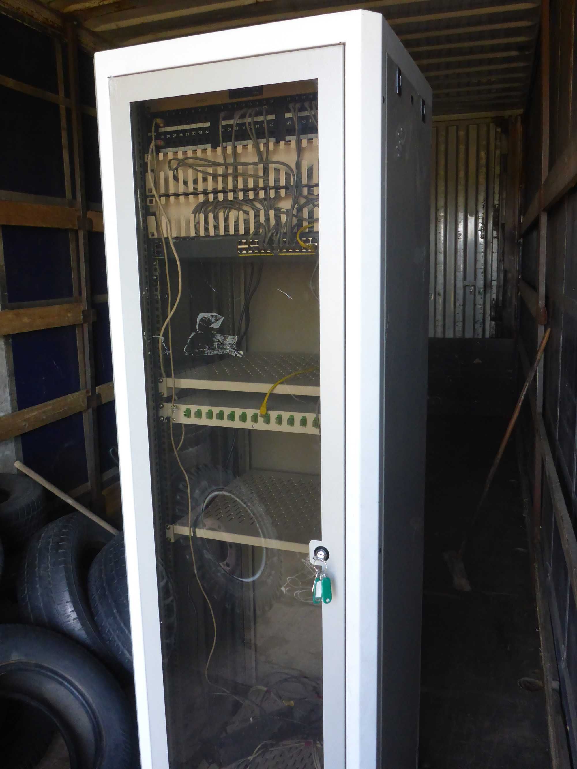 200cm _ szafa RACK podstawa 60x60 wysokość 197 _ stan bdb