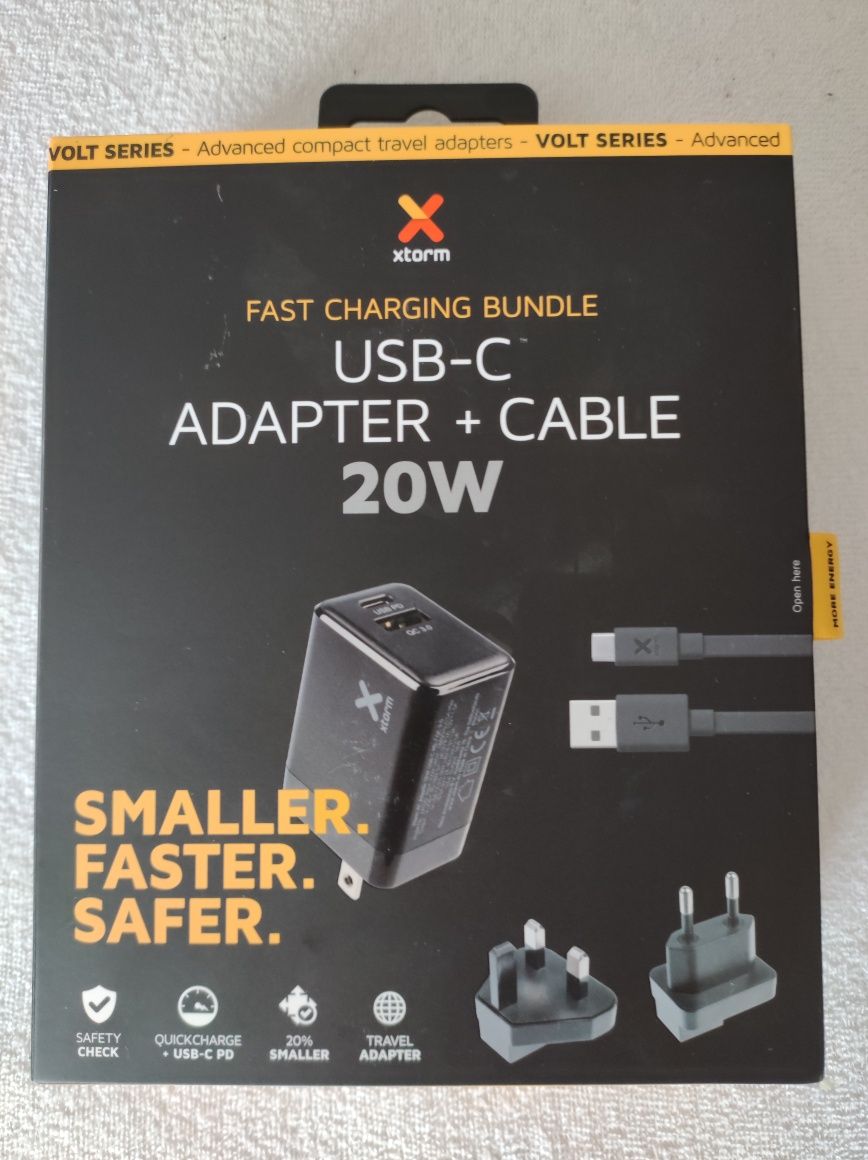 Ładowarka Adapter podróżny Xtorm USB C 20w + kabel USB