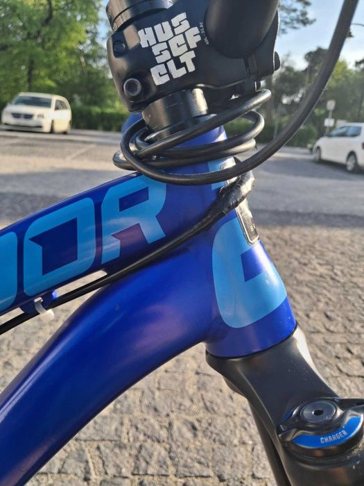 Rower Dartmoor Two6player dirt