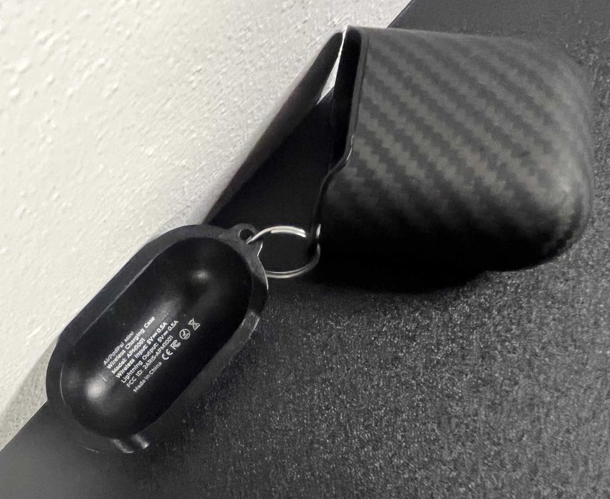 Чехол Pitaka для AirPods 1,2 с беспроводной зарядкой
