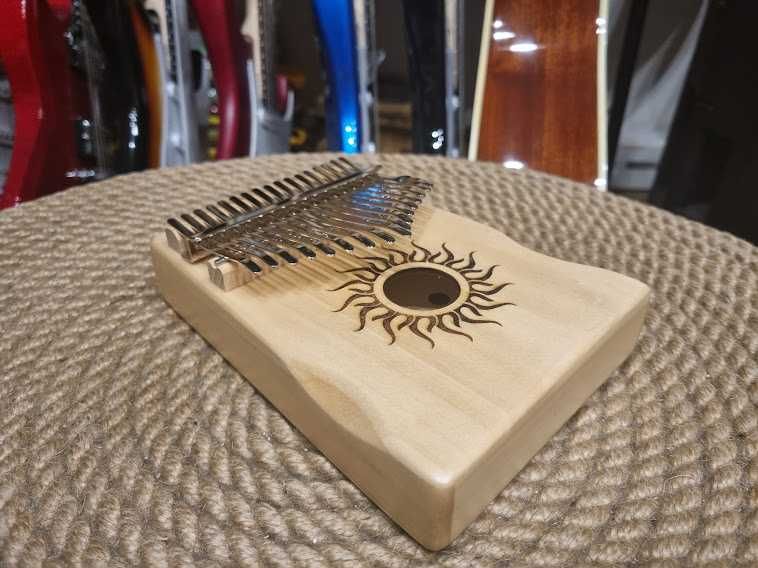 Kalimba Hluru KHS-White Maple kalimba 17 głosowa