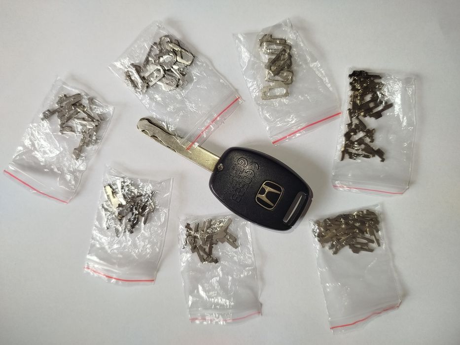 Пін сугалик секрет до автозамка Хонда Honda