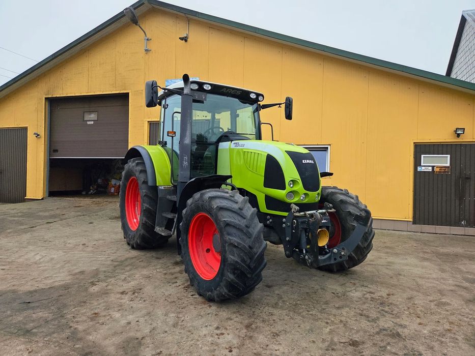Claas ARES 657 ATZ 617 567 577 Arion 610 620 630 640  Sprowadzony z Niemiec CLAAS ARES 657 ATZ PNEUMATYKA PRZEDNI WOM Ładny